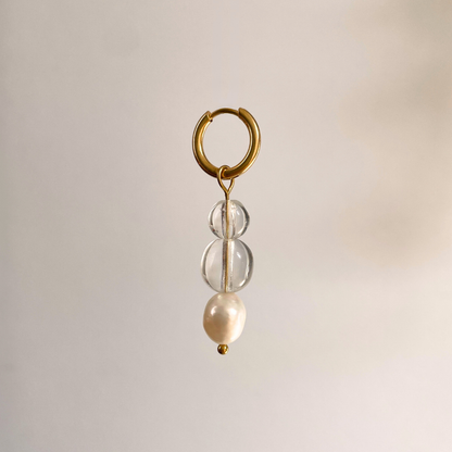 Boucle d'oreille individuelle Single Ladies, perles anciennes et perles d'eau douce, création faite main Bibi Joue