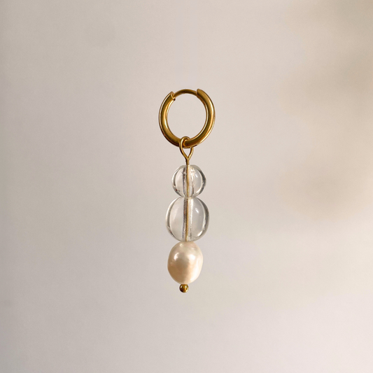 Boucle d'oreille individuelle Single Ladies, perles anciennes et perles d'eau douce, création faite main Bibi Joue